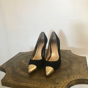 Gold Tipped Velvet Pumps